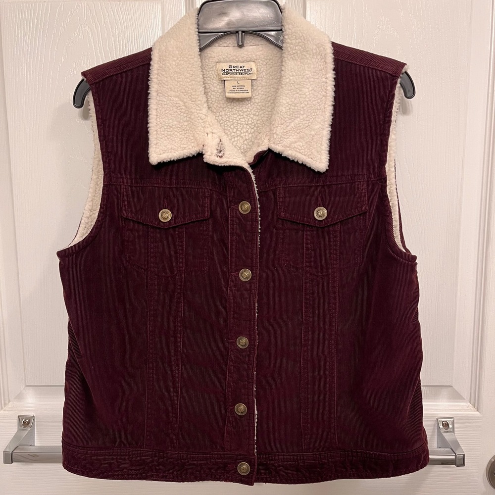 Great Northwest Corduroy Sherpa Lined Vest Burgundy Red Button Front Womens L